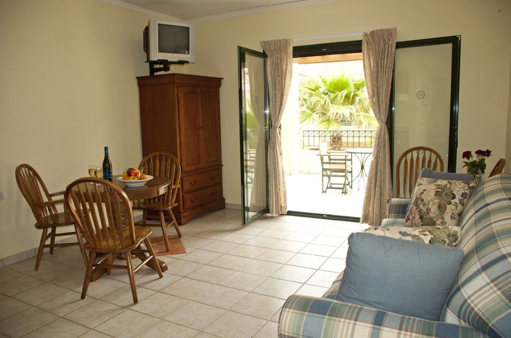 Messina Resort Hotel Kyparissia Zewnętrze zdjęcie