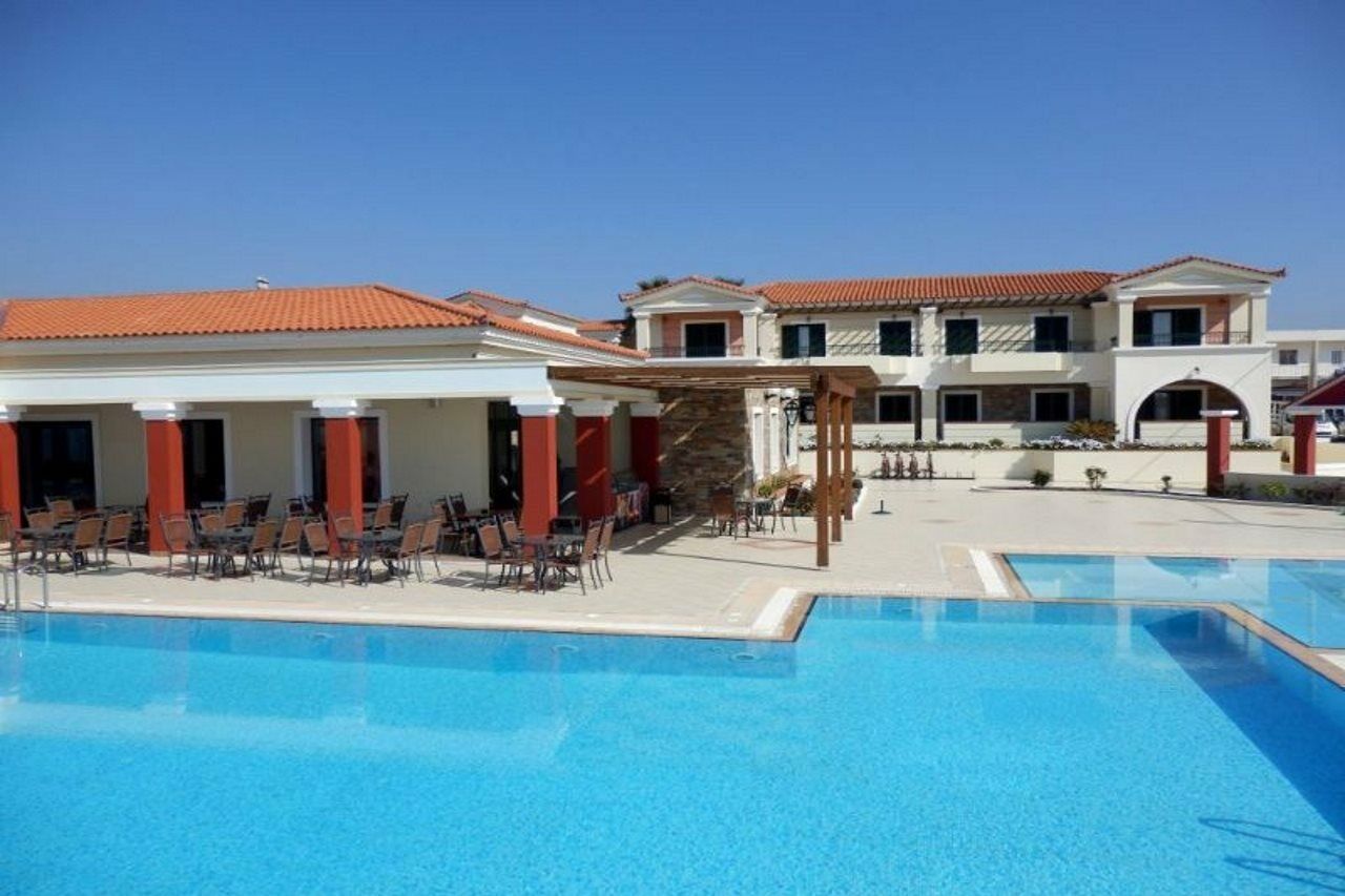Messina Resort Hotel Kyparissia Zewnętrze zdjęcie